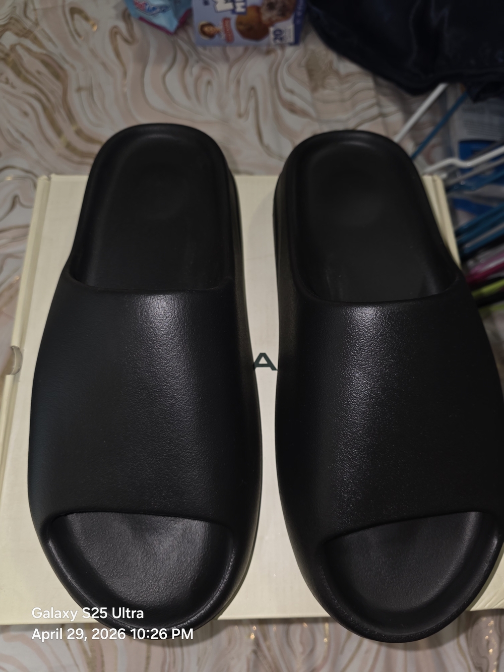 YZY YS-01 Black. SZ: 13M/ 14.5W. Comes in Dust Bag. NWOT